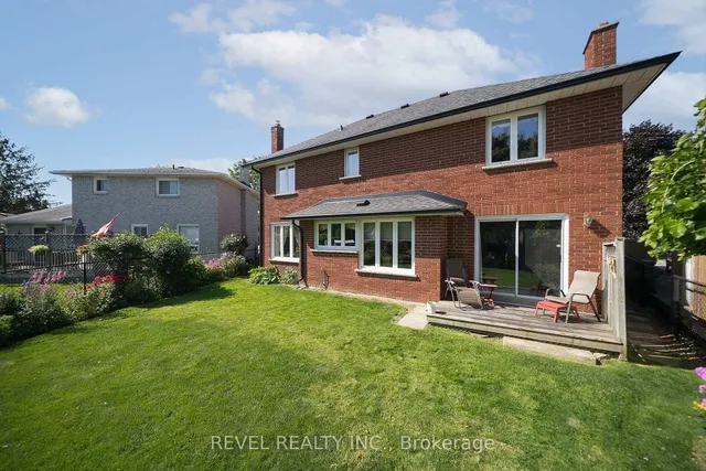 54 Dante Cres, Brantford 2