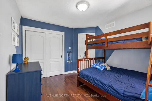 4223 Kelly Farm Dr, Ottawa 5