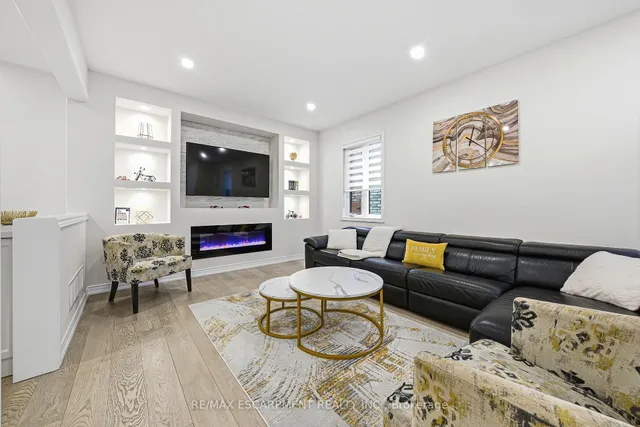 90 Robertson Rd, Hamilton 5
