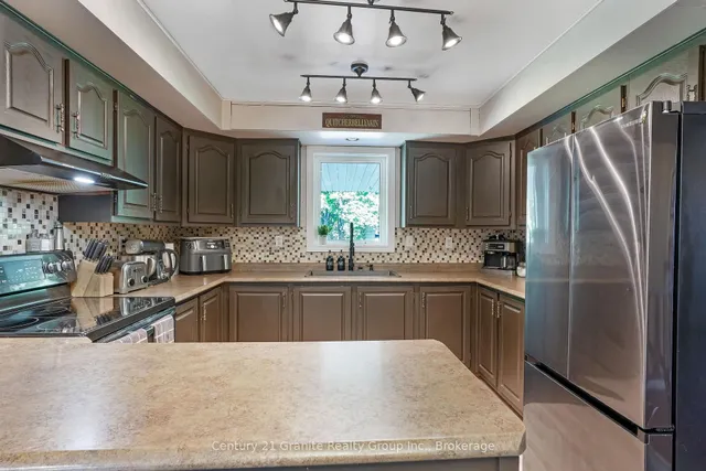 528 South Baptiste Lake Rd, Bancroft 3