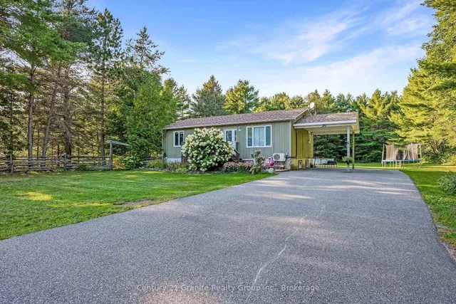 528 South Baptiste Lake Rd, Bancroft