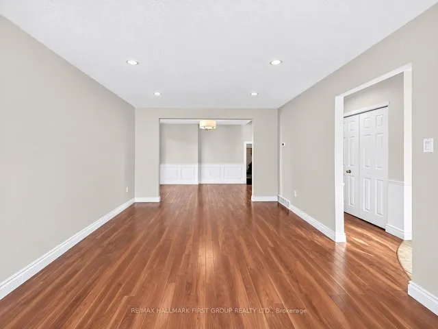 174 Highview Ave, London South 5