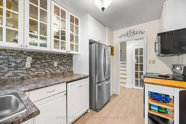 15 Alexander St, Kingston 5