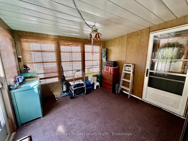 1007 RACOON Rd #2, Gravenhurst 2