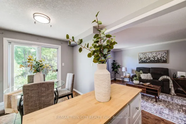 1089 COPPER LEAF Cres, Kitchener 4