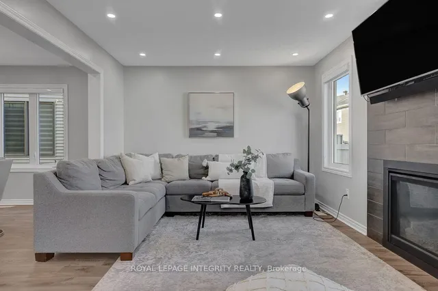 256 Ponderosa St, Ottawa 5