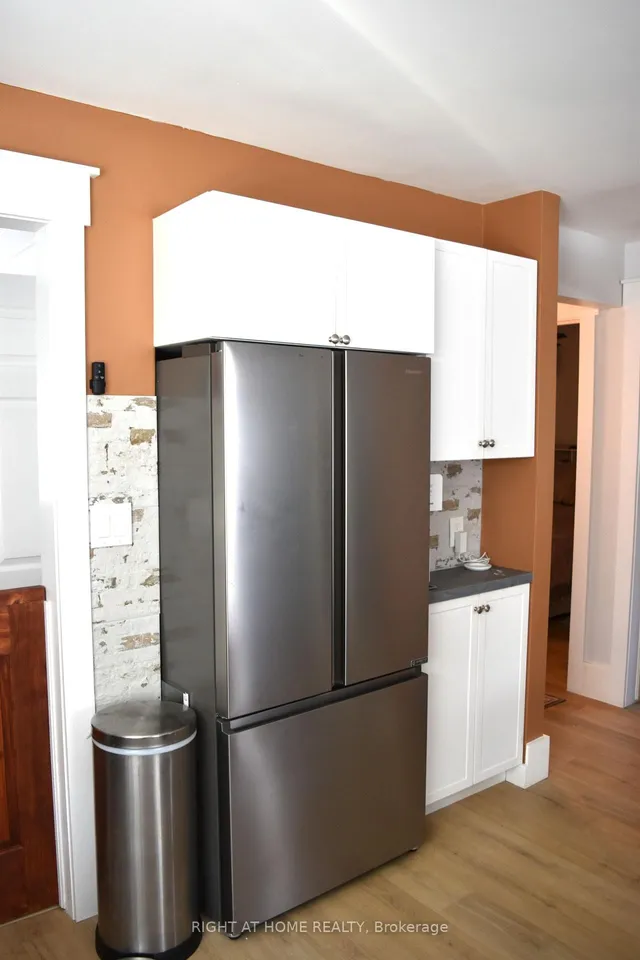 7231 Baseline Rd, Chatham-Kent 5
