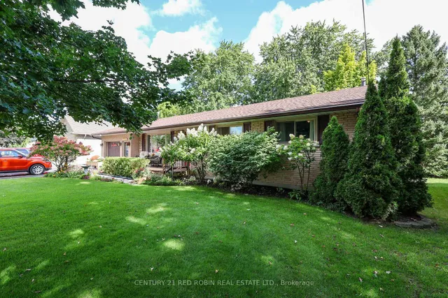 359 Oak Ave, Strathroy-Caradoc 4