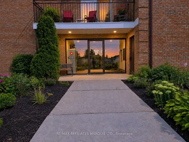 220 Kenyon St #302, North Glengarry 4