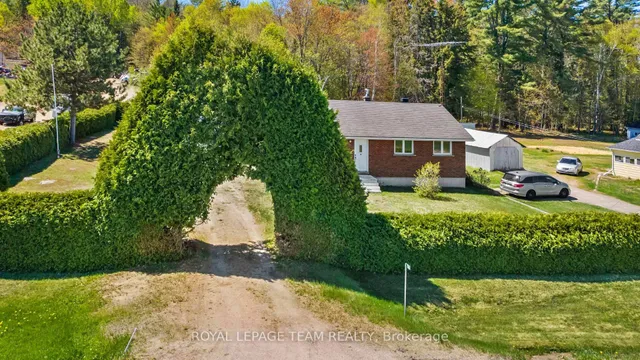 286 Siberia Rd, Barry's Bay 4