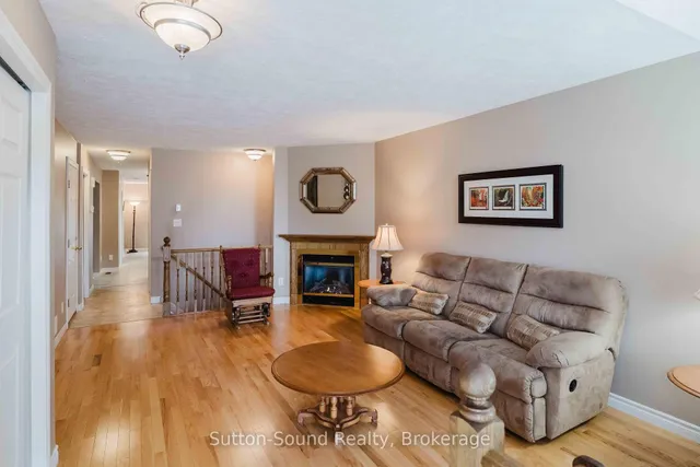 907 9th A Ave, Owen Sound 3