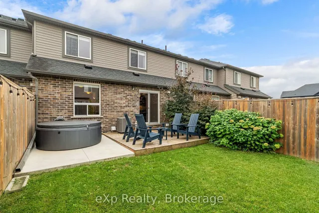 27 Robertson Dr, Stratford 2