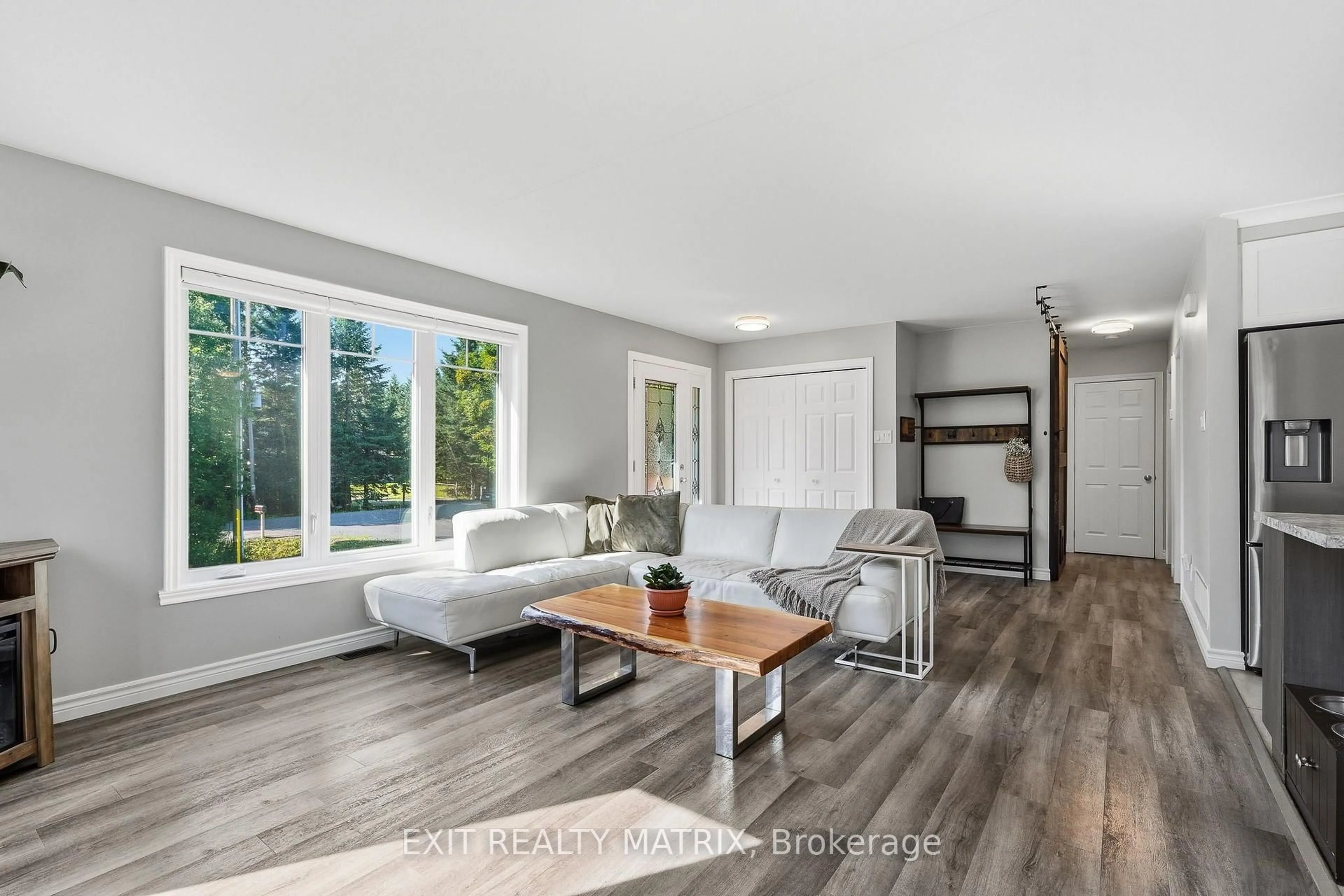 trreb/IMG-X13784448_3b1f1849-33b3-415a-8d2d-d651dae5c484-l.jpg