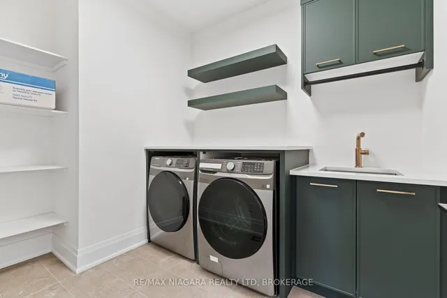 21 Accursi Cres, Pelham 2