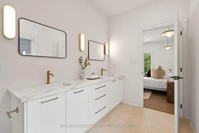 21 Accursi Cres, Pelham 3