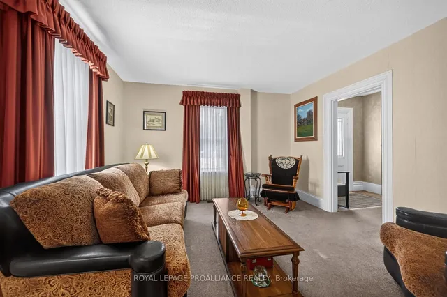 529 Dibble St, Prescott 5