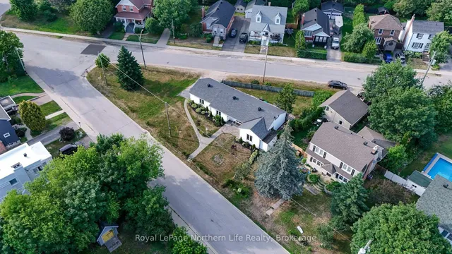 840 Mclaren St, North Bay 5
