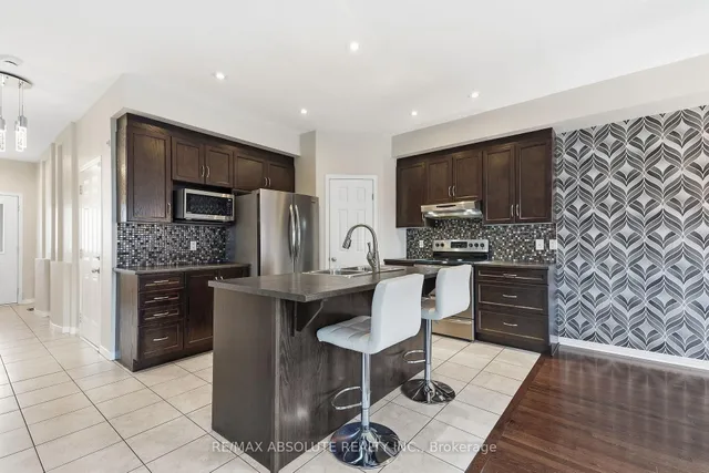 2198 Nantes St, Ottawa 5
