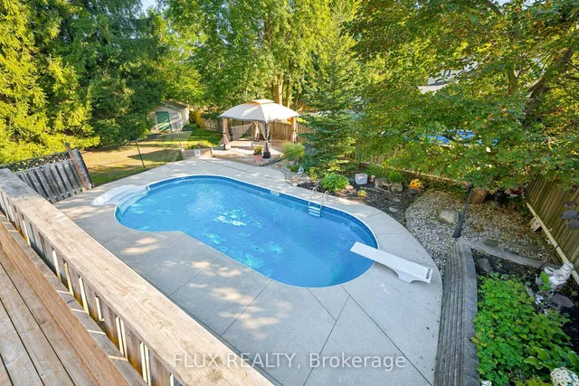 60 Cherrytree Crt, Kitchener 3