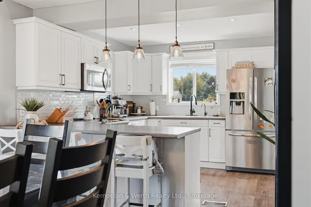 6991 Road 164, R.R. # 2 Rd, North Perth 3