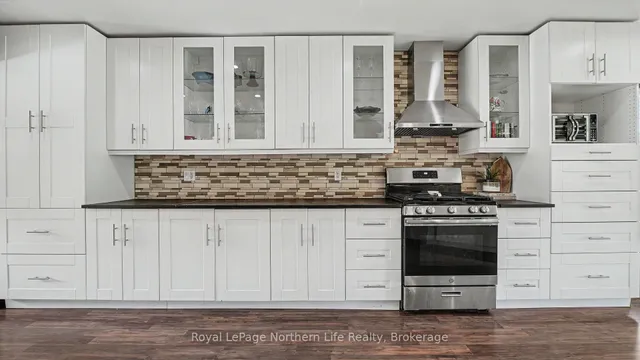 1909 HART Rd, Callander 5