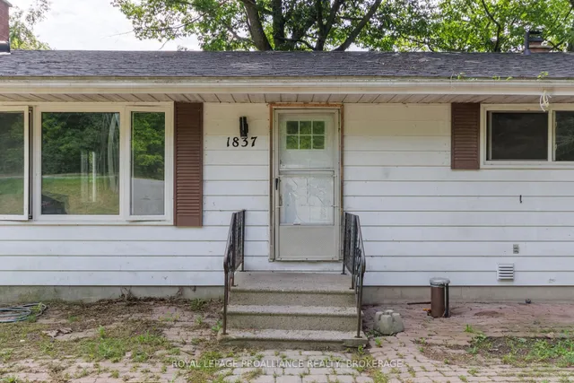 1837 Highway 2, Kingston 3