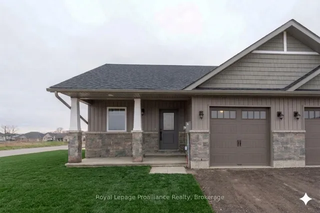 117 Farrington Cres, Prince Edward County 2