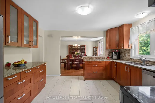 1409 Lepage Ave, Ottawa 4