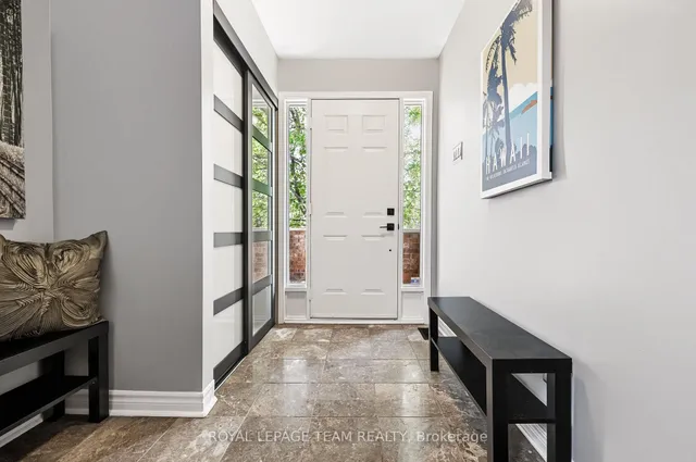 17 Catherwood Crt, Kanata 5