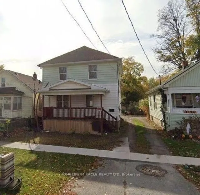 42 Russell Ave, St. Catharines