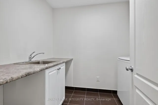 848 White Alder Ave, Ottawa 5