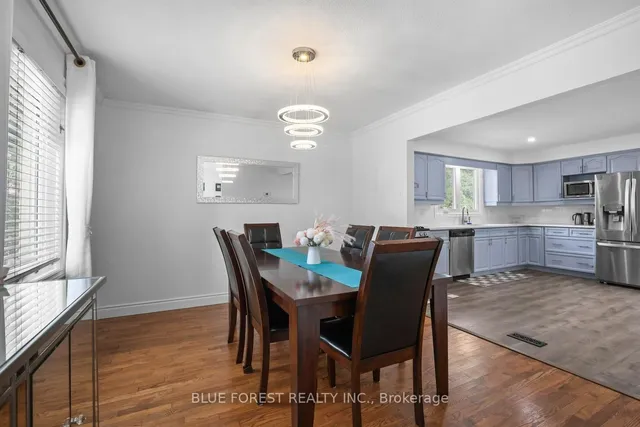 55 Archer Cres, London South 5