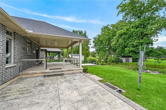 31 Sycamore Dr, Norfolk 5