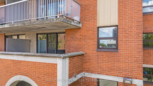 1180 OHIO St #301, Ottawa 2