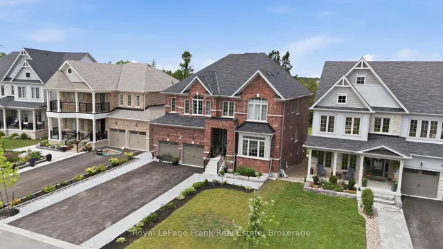 60 Hennessey Cres, Kawartha Lakes 4