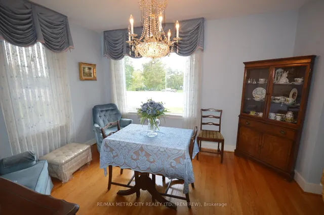 33 Pembroke St, Cobden 3