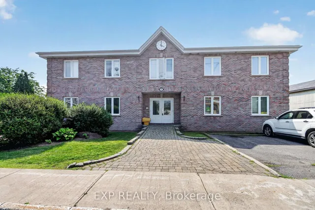 97 Mill St #2A, Russell 5