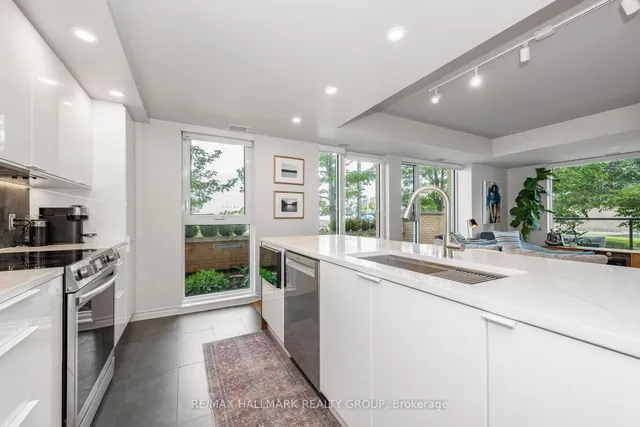 200 Lett St #110, Ottawa 5