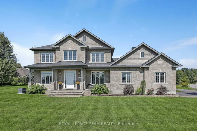 8351 Lourdes Way, Metcalfe 2