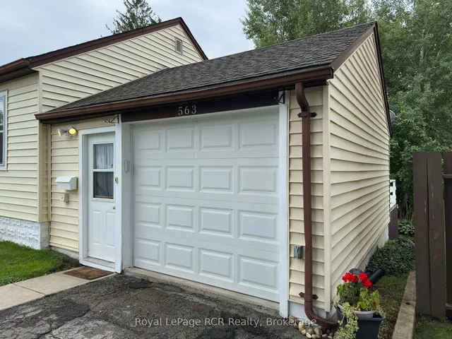 563 9th St, Hanover 3