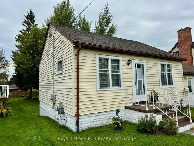 563 9th St, Hanover 5