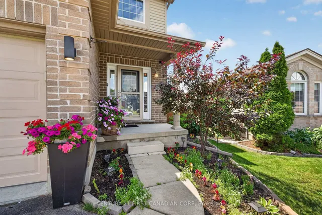 1213 Smither Rd, London North 5