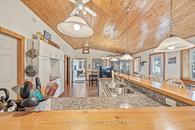 387 Christian Lane, Yarker 5