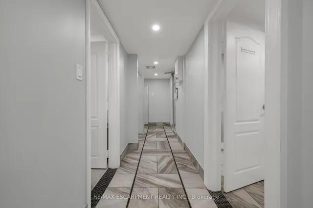 500 Green Rd #1118, Hamilton 5