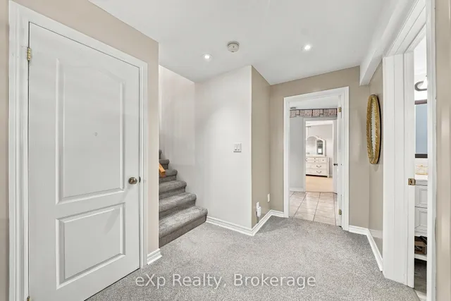 10 Christopher Crt, Belleville 4