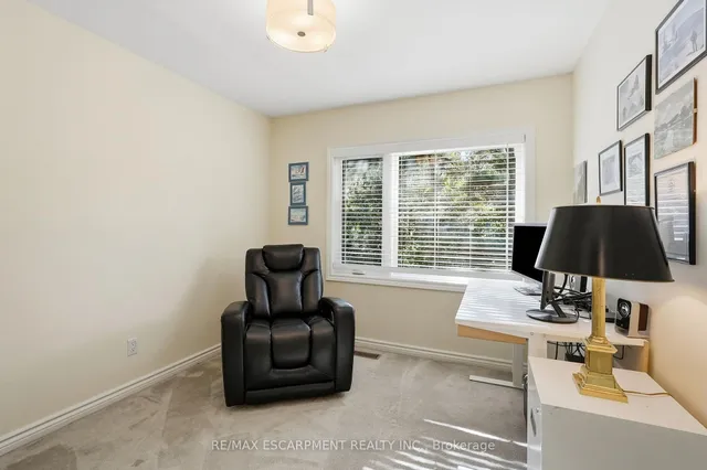 77 Flanders Dr, Hamilton 3