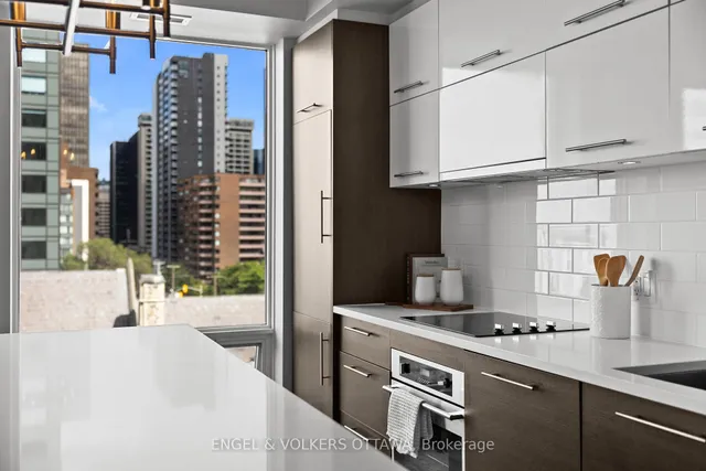 428 Sparks St #701, Ottawa 5