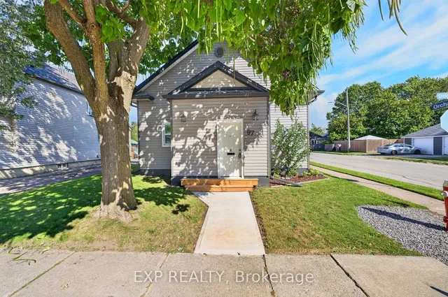 97 Deere St, Welland 3
