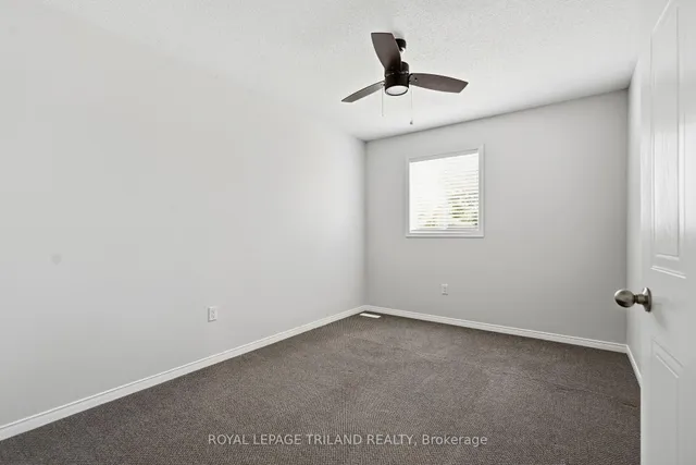 1942 Bloom Cres, London North 3