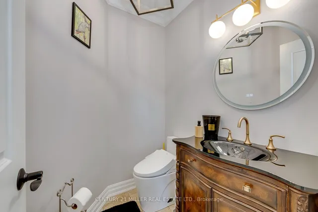489 Glover Rd, Hamilton 4